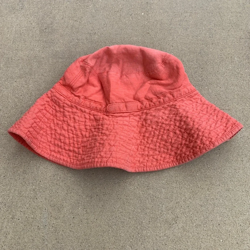 J.Crew 100% linen bucket‎ hat in coral pink - size small/medium